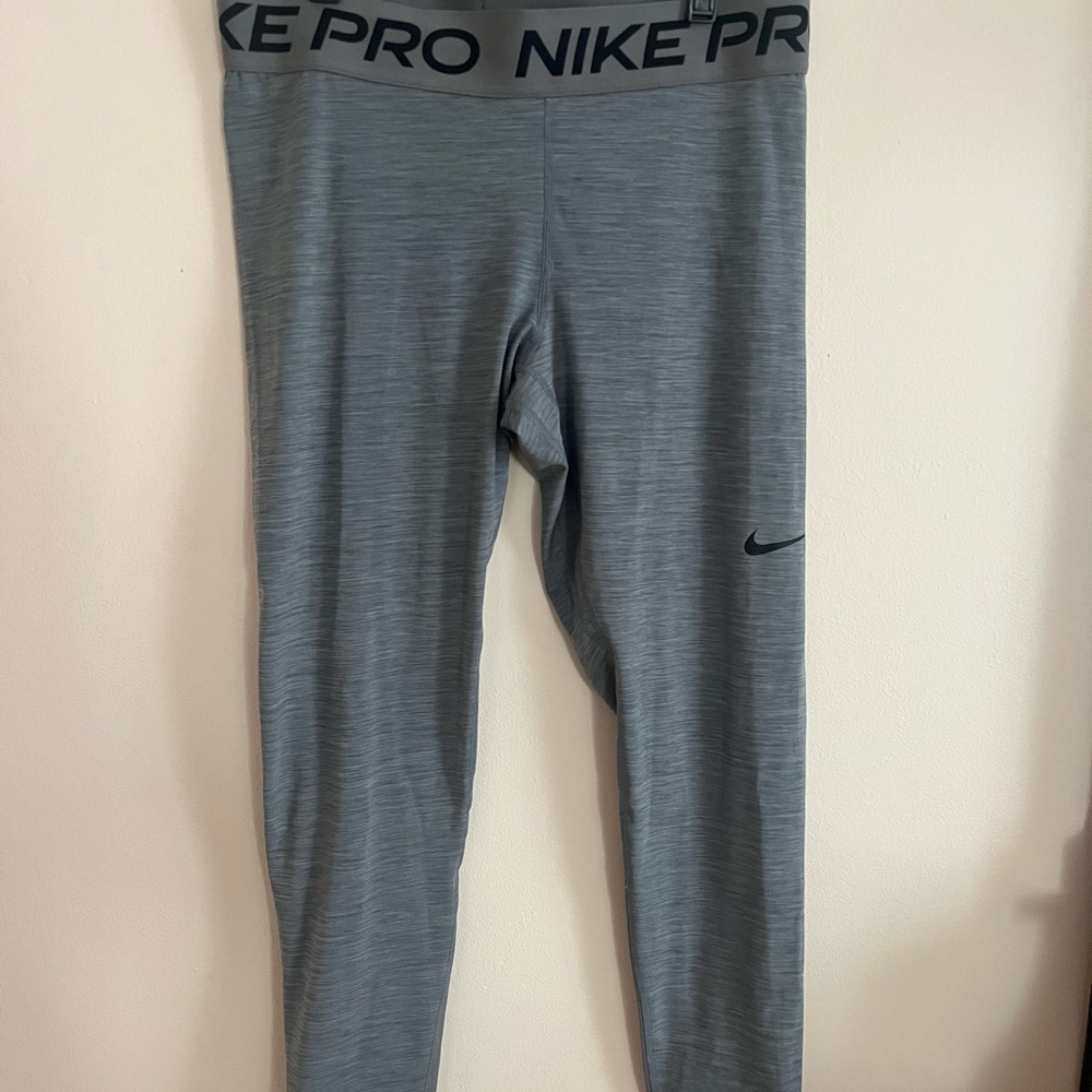 Nike Pro Gray Leggings NWT